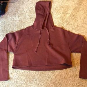 Medium Forever 21 maroon cropped sweatshirt